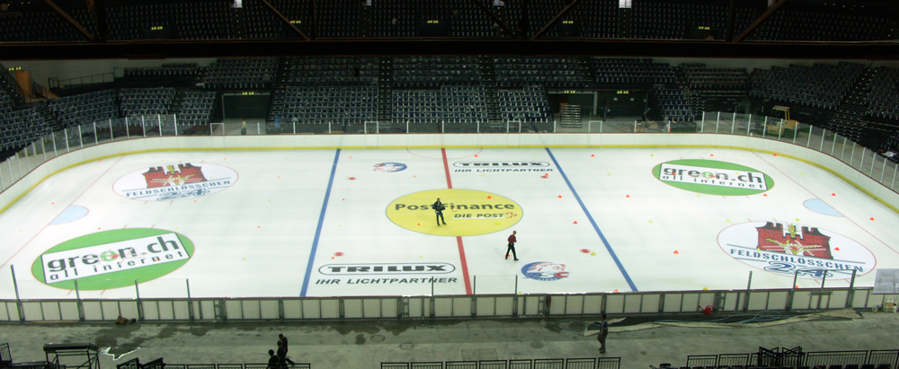Arbeiten in der Eishalle